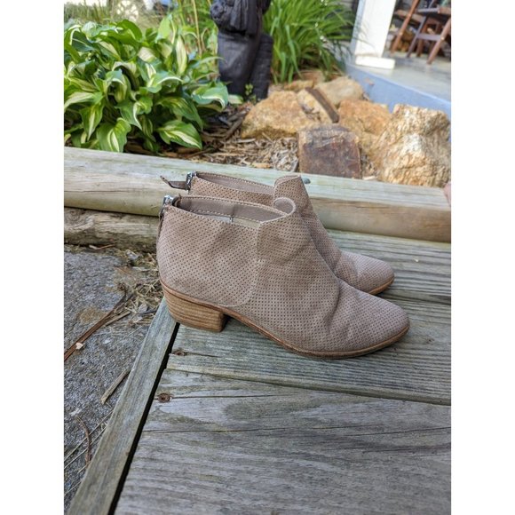 DV by Dolce Vita Shoes - Dolce Vita Booties Tan Boho Ankle Booties Women's Size 6